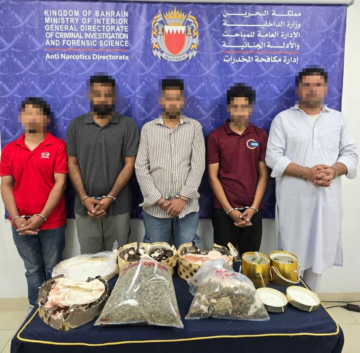 في وقائع منفصلة مكافحة المخدرات: القبض على  12 شخصا في وقائع منفصلة لحيازتهم مواد مخدرة تقدر قيمتها بأكثر من 227 ألف دينار<